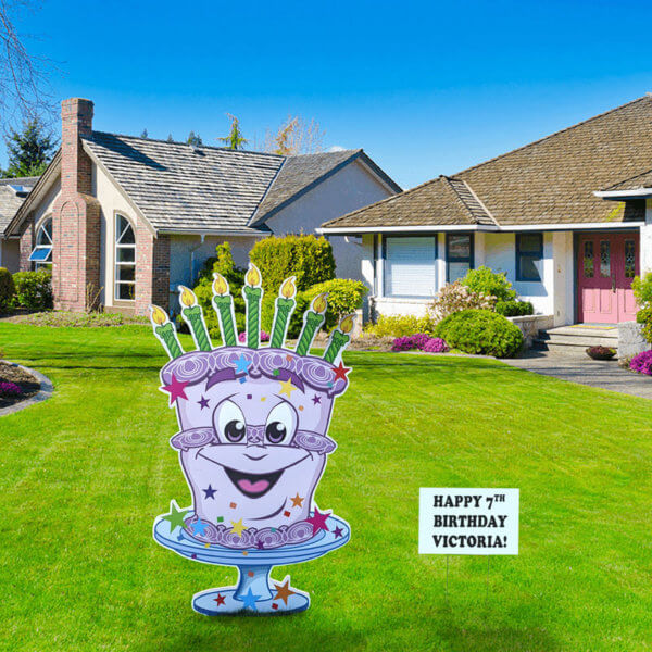 BIRTHDAY CAKE WITH SMILY FACE LAWN SIGN